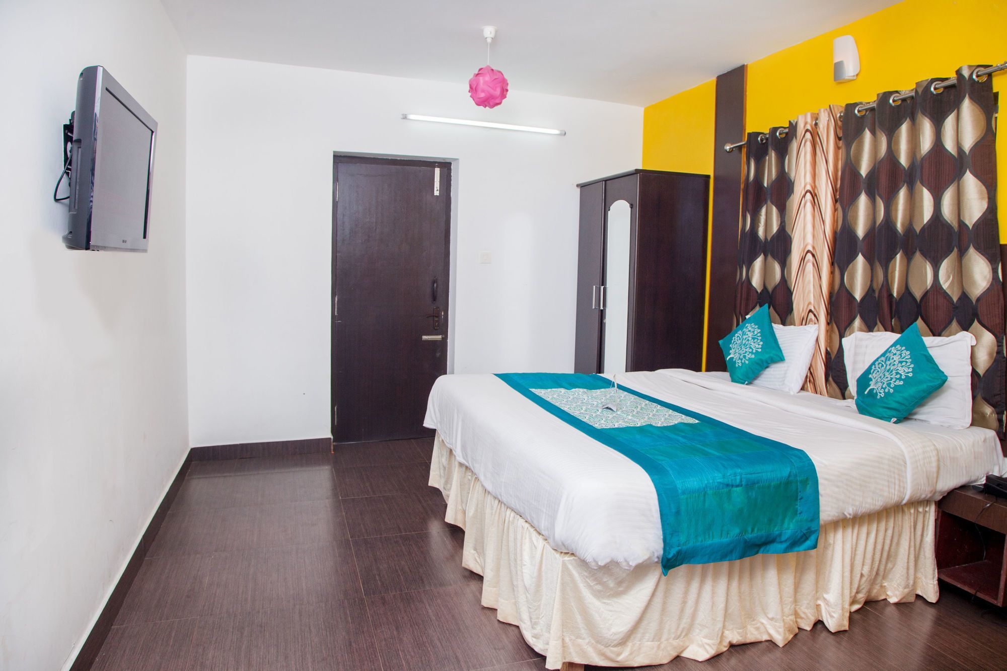 Oyo 4239 The Bliss Resorts And Cottages Ooty Exterior foto